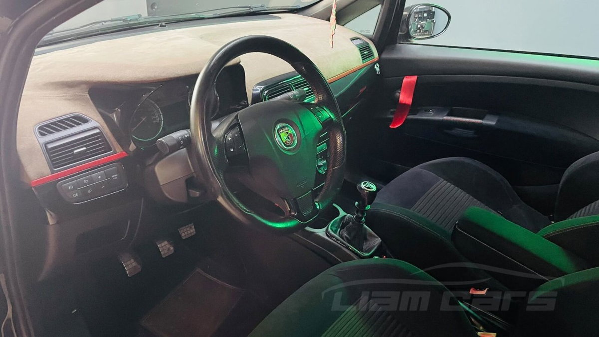 Abarth Grande Punto 1.4 T-Jet 16V 3 porte (7)