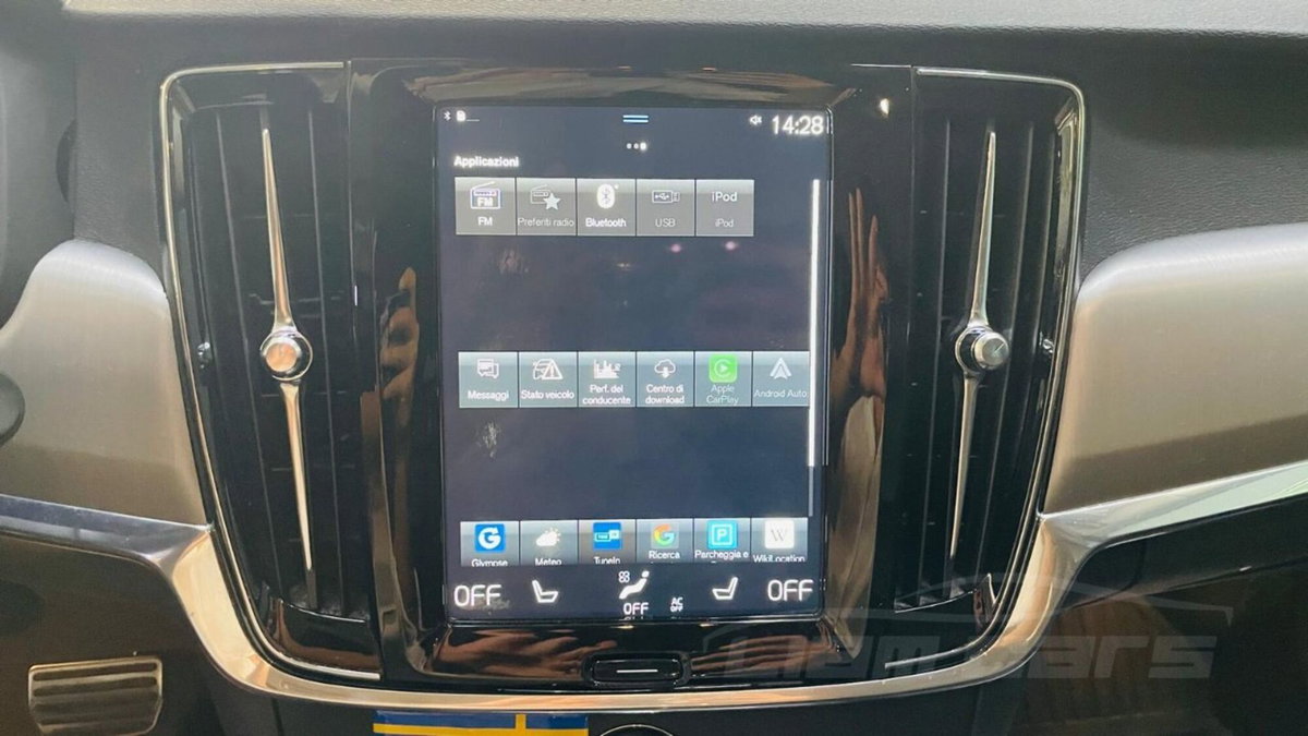 Volvo V90 D4 Geartronic Business Plus (19)