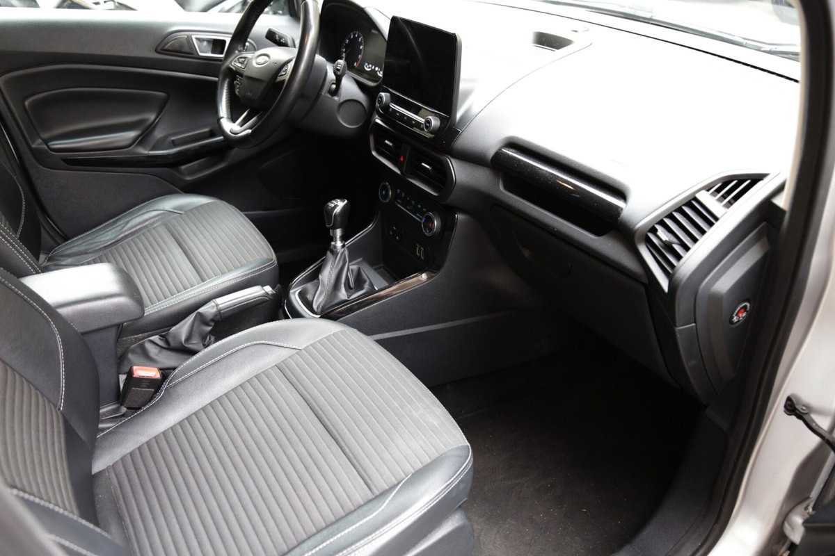 Ford EcoSport 1.0 EcoBoost 100 CV Titanium (10)