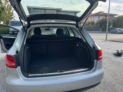 Audi A4 Avant 2.0 TDI 143CV F.AP. (11)