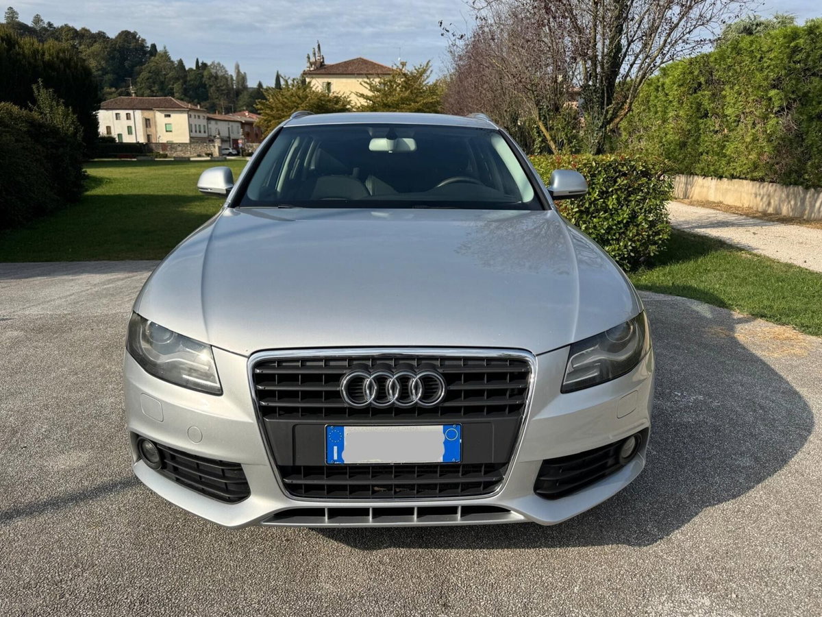 Audi A4 Avant 2.0 TDI 143CV F.AP. (2)