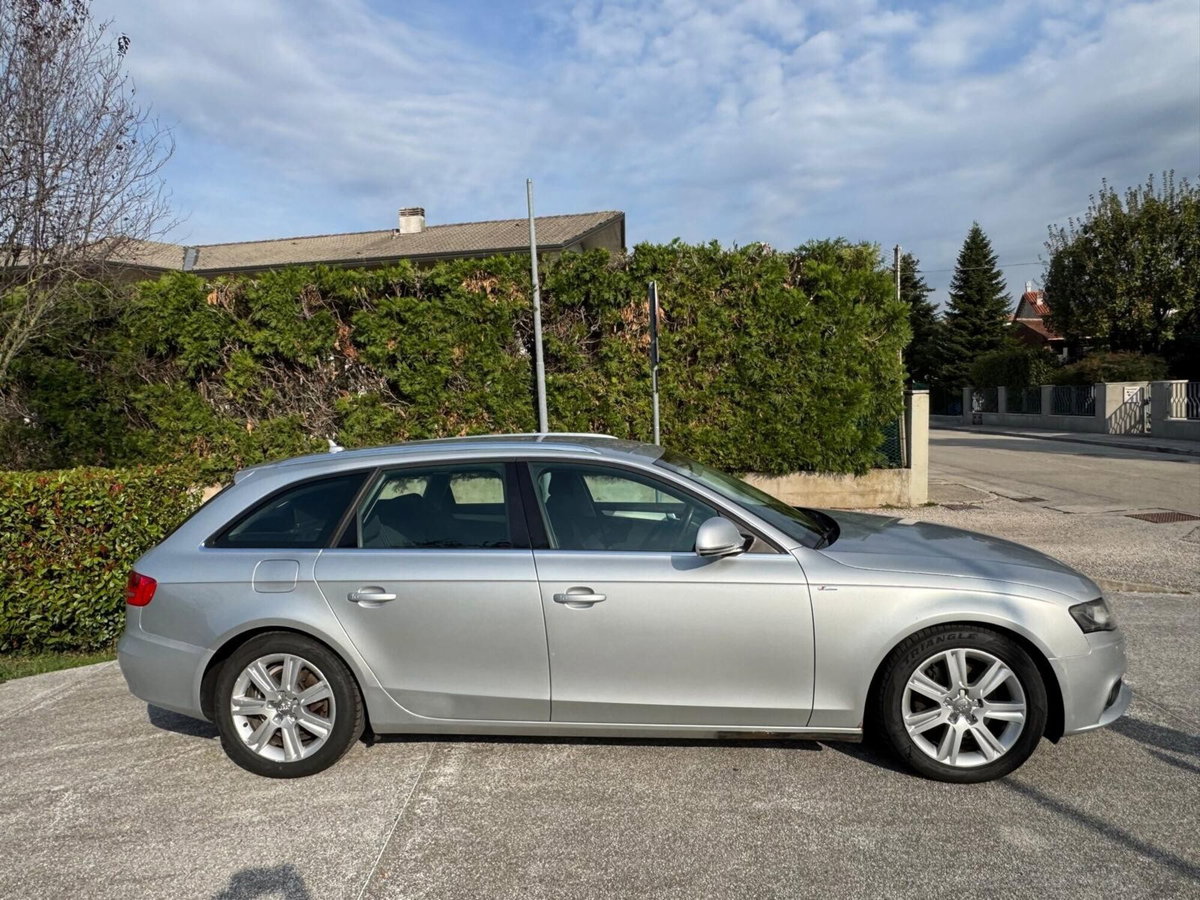 Audi A4 Avant 2.0 TDI 143CV F.AP. (4)