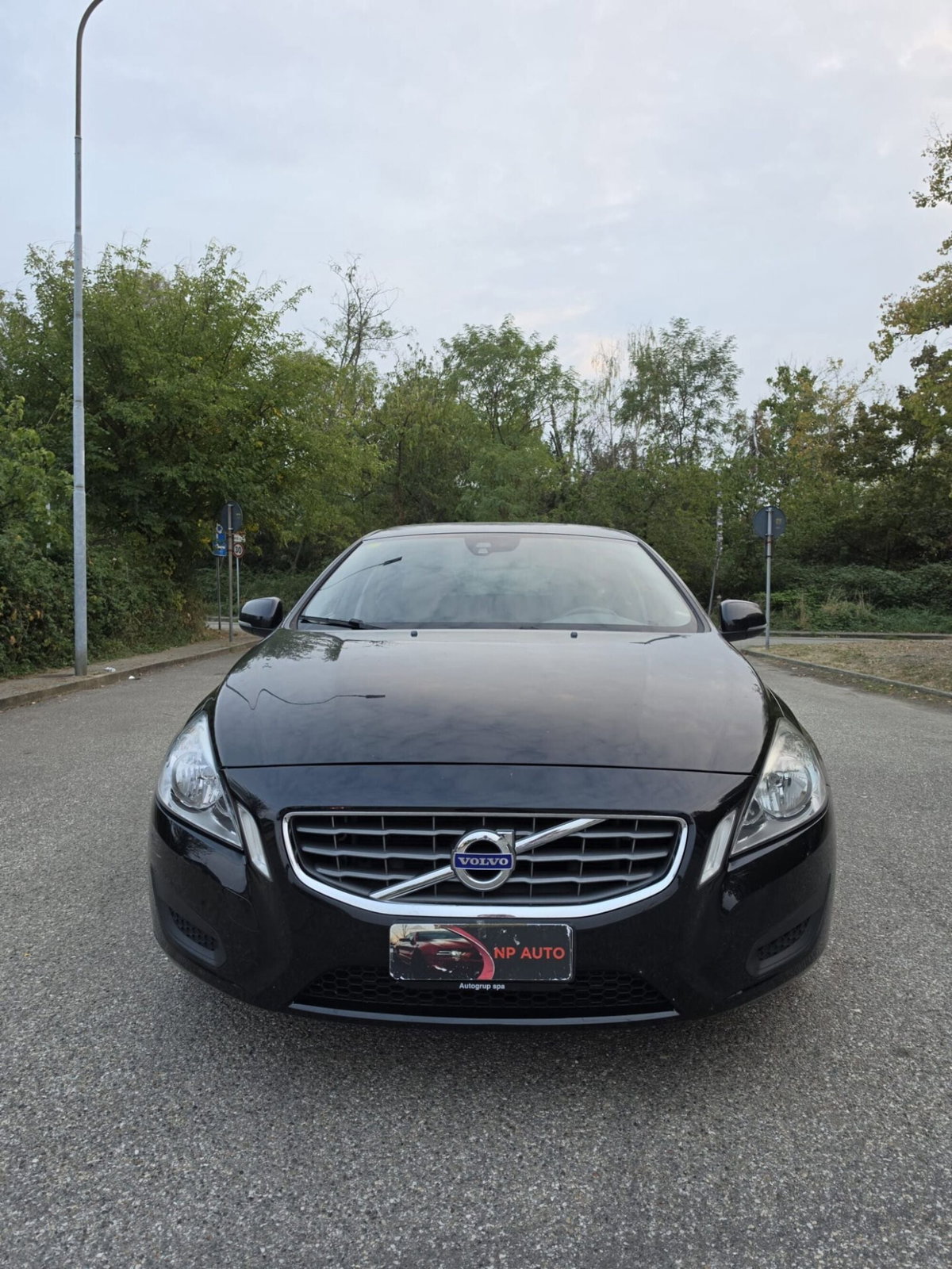 Volvo V60 D3 Geartronic Summum (4)