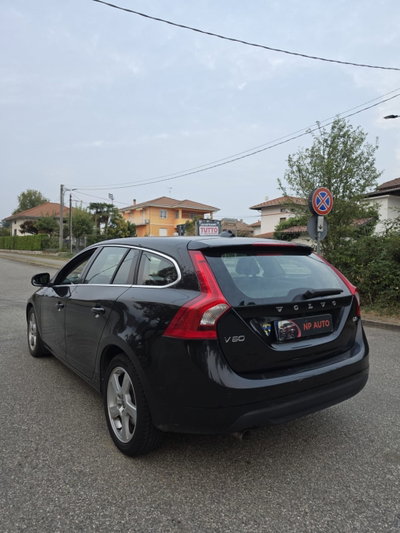 Volvo V60 D3 Geartronic Summum (6)