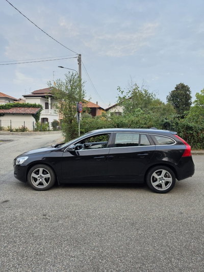 Volvo V60 D3 Geartronic Summum (9)