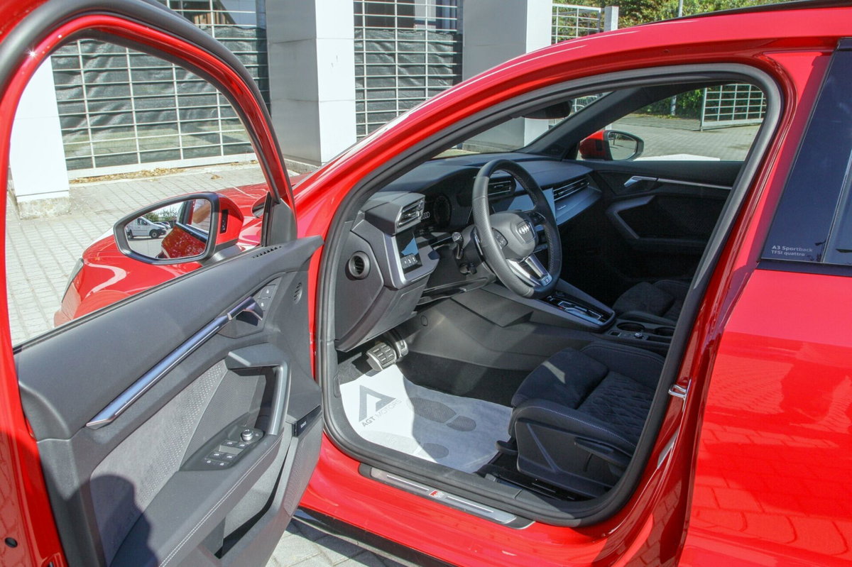 Audi A3 Sportback 2.0 tfsi S line edition quattro 204cv auto (11)