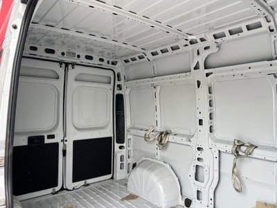 Fiat Ducato Furgone L2H2 2.2 diesel 140cv (18)