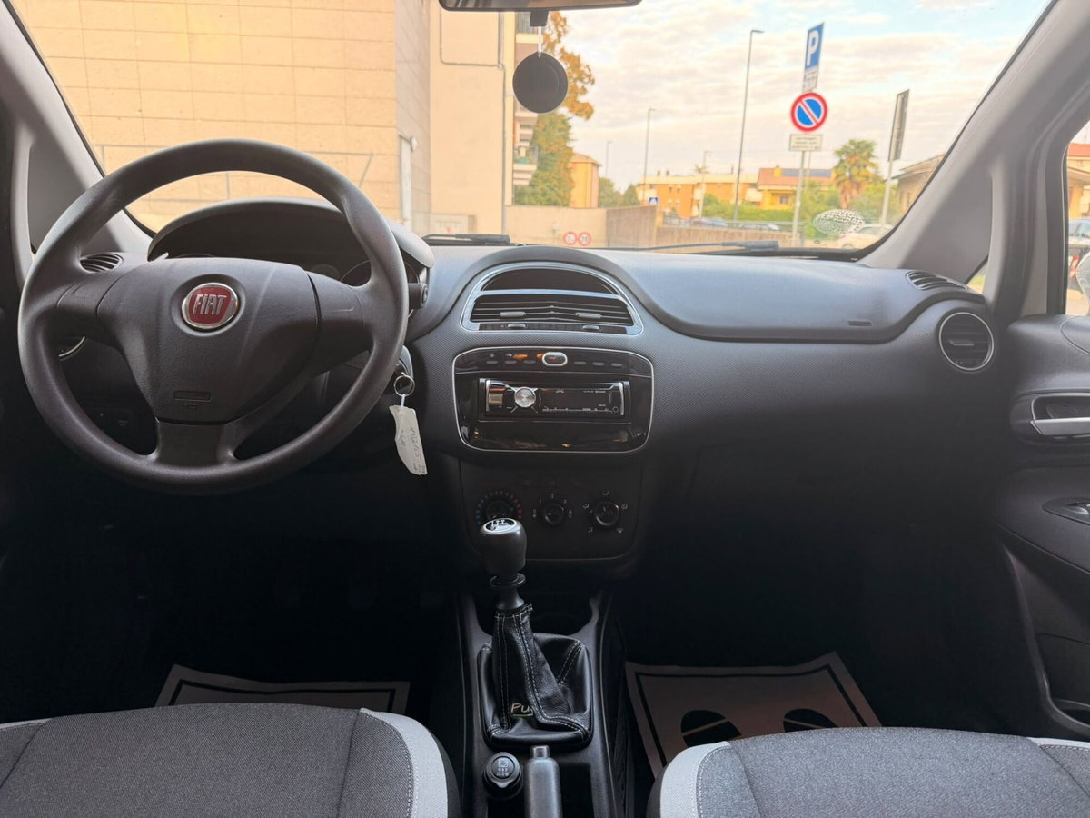 Fiat Punto 1.2 8V 5 porte Easy (12)