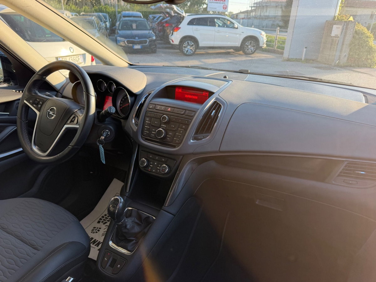 Opel Zafira Tourer 1.6 Turbo EcoM 150CV Cosmo (17)