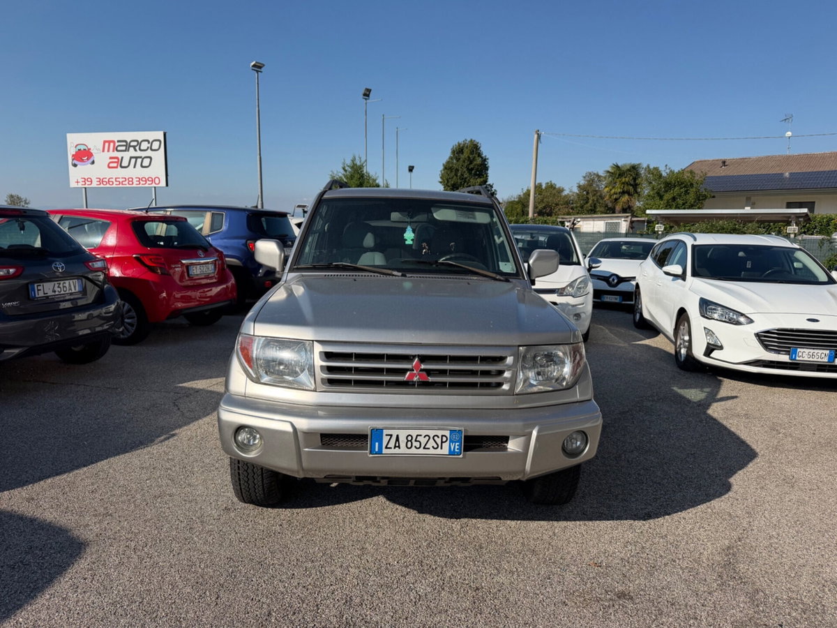 Mitsubishi Pajero 1.8 16V MPI 5 porte (2)