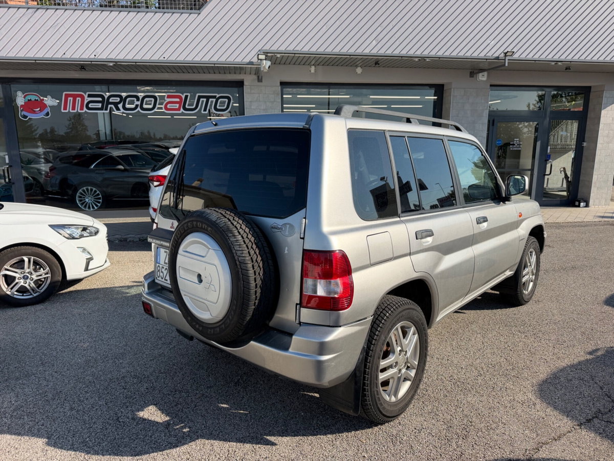 Mitsubishi Pajero 1.8 16V MPI 5 porte (6)