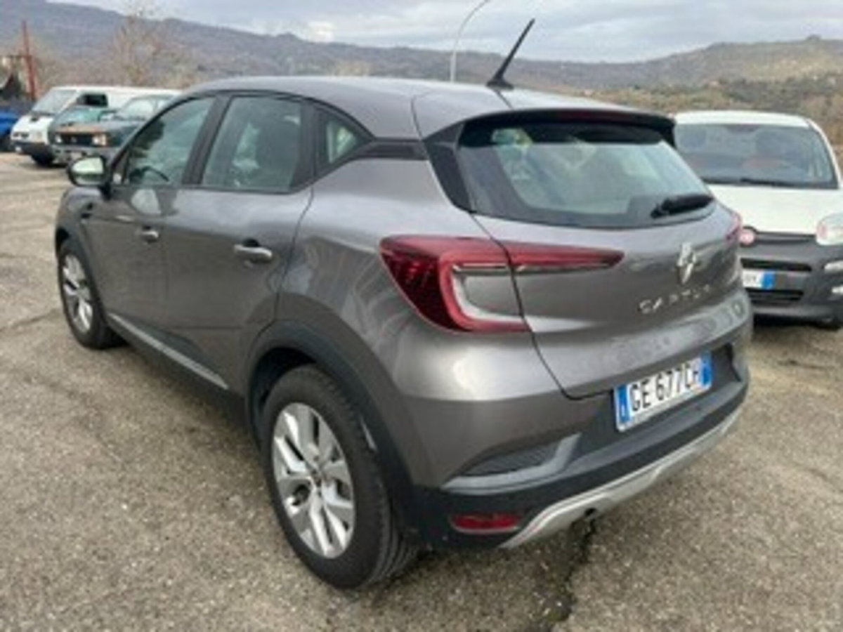 Renault Captur Blue dCi 115 CV EDC Zen (2)