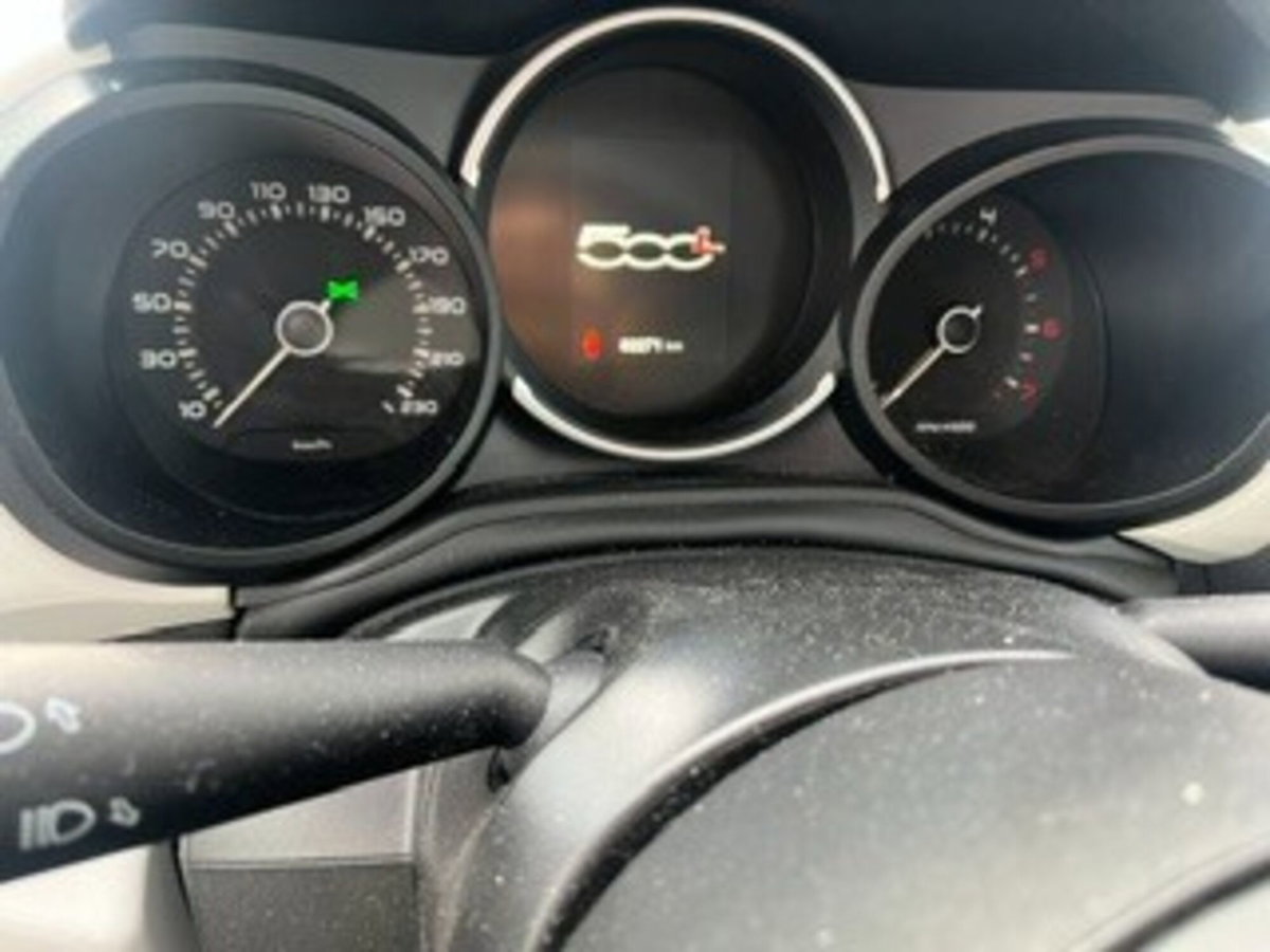 Fiat 500L 1.6 Multijet 120 CV Mirror (5)