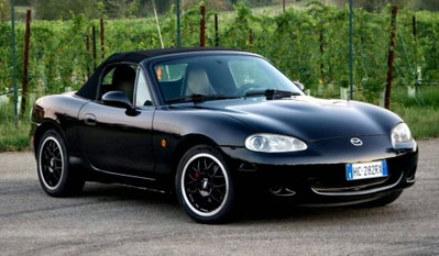 Mazda MX-5 1.8i 16V cat Backstage (3)