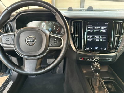 Volvo V60 D3 Geartronic Business (13)