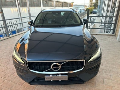 Volvo V60 D3 Geartronic Business (2)