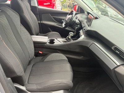 Peugeot 3008 PureTech Turbo 130 S&S Active Business (10)