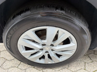 Peugeot 3008 PureTech Turbo 130 S&S Active Business (15)