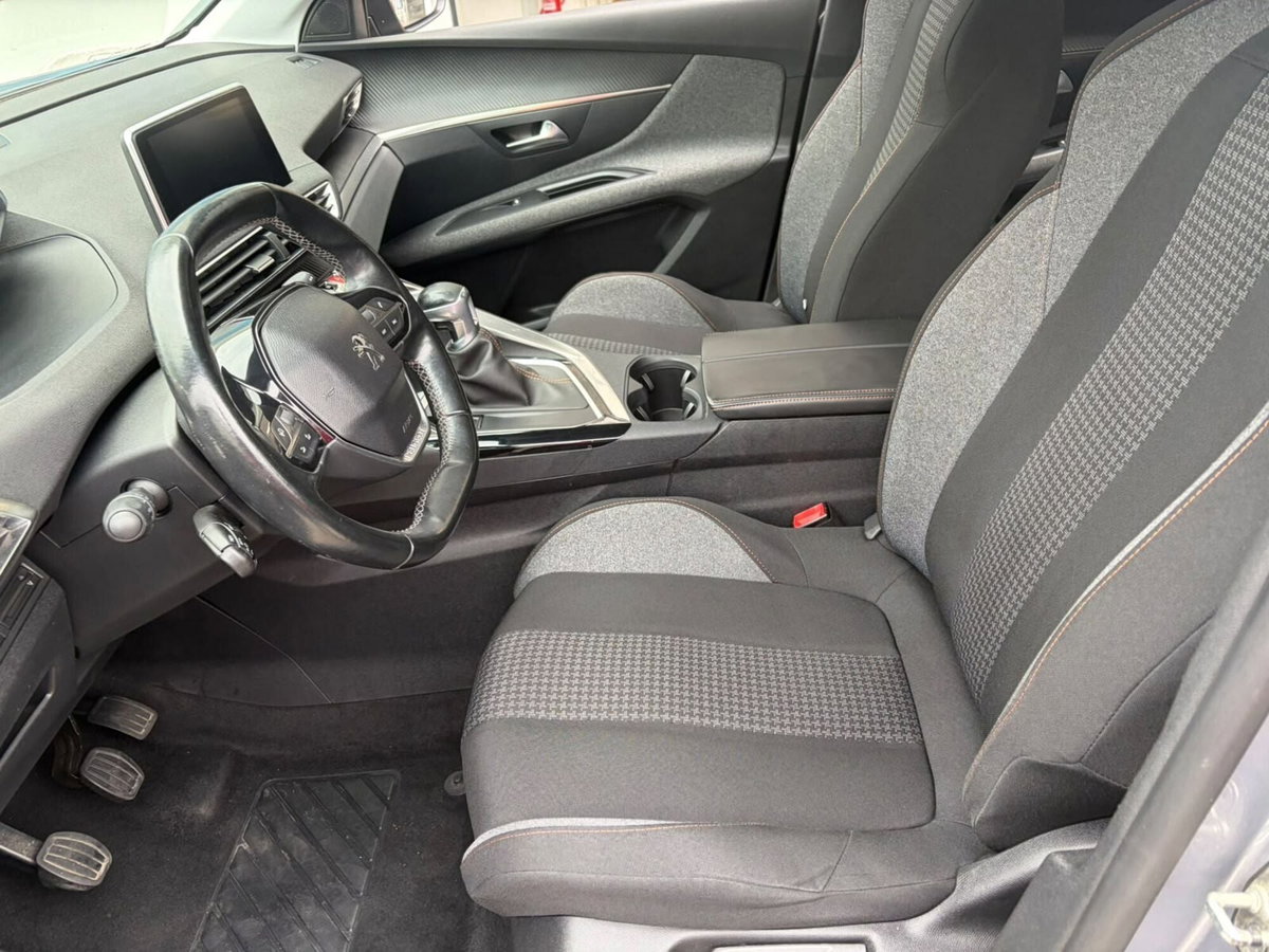 Peugeot 3008 PureTech Turbo 130 S&S Active Business (7)