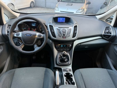 Ford C-Max 1.6 TDCi 95CV Titanium (17)