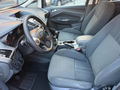 Ford C-Max 1.6 TDCi 95CV Titanium (5)