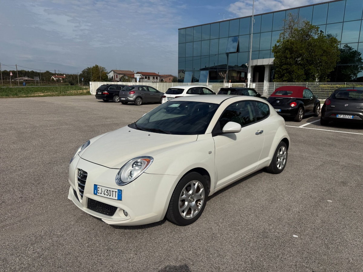 Alfa Romeo MiTo 1.4 105 CV M.air S&S Distinctive Sport Pack (8)