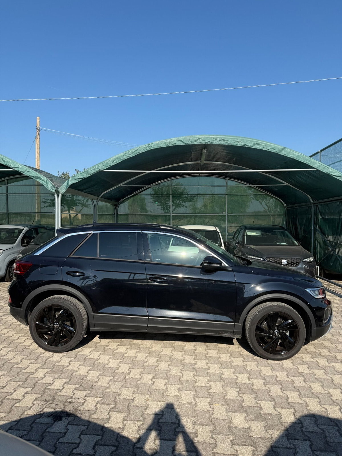 Volkswagen T-Roc 1.0 tsi R-Line 115cv (3)