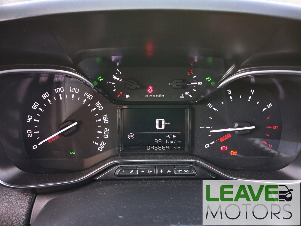 Citroen C3 Aircross 1.5 bluehdi Plus s&s 110cv (9)