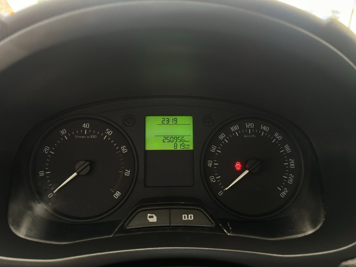 Skoda Fabia Station Wagon 1.2 6V 60CV Wagon Fabia GPLine (13)
