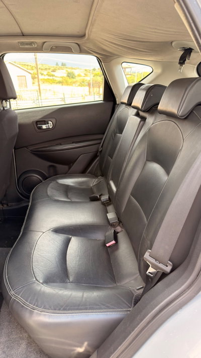 Nissan Qashqai 2.0 dCi DPF 4WD Tekna (5)