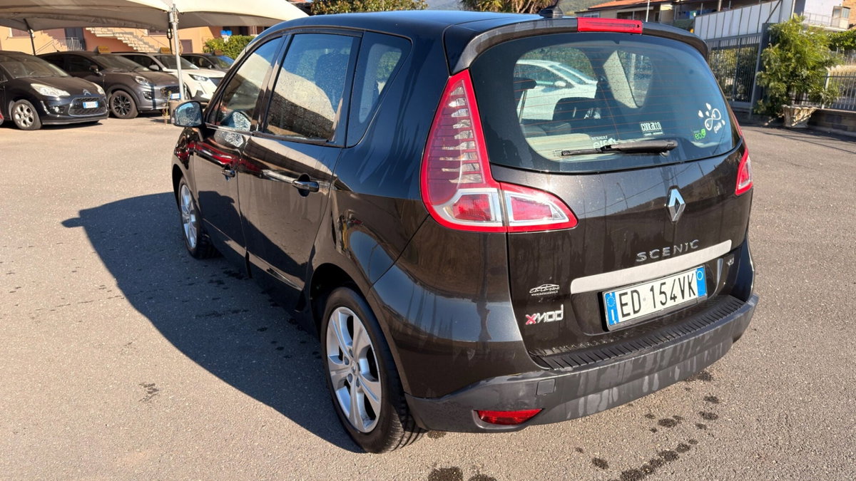 Renault Scenic E-Tech Electric 1.5 dCi 110CV Dynamique (4)