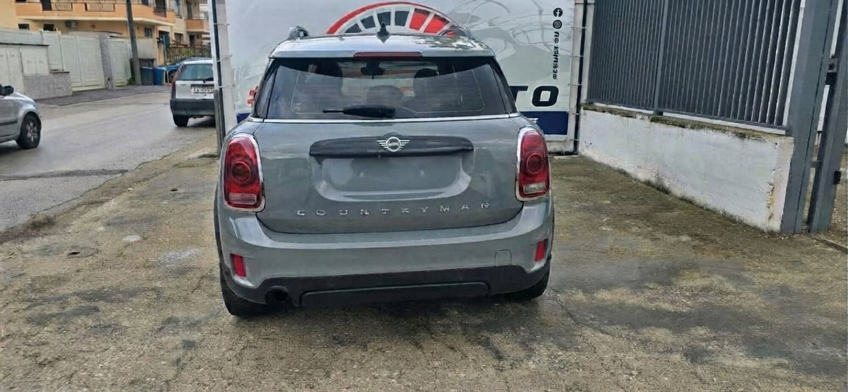MINI Mini Countryman 1.5 One D Business Countryman (2)