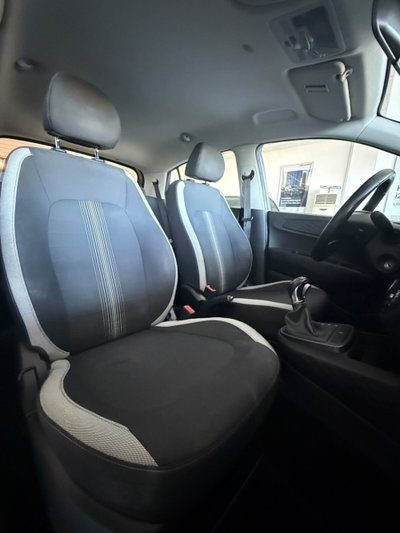Hyundai i10 1.0 MPI AT Tech (11)