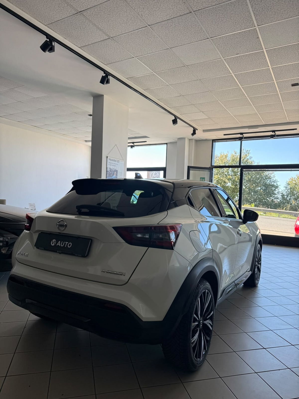 Nissan Juke 1.0 dig-t N-Connecta 114cv dct (6)
