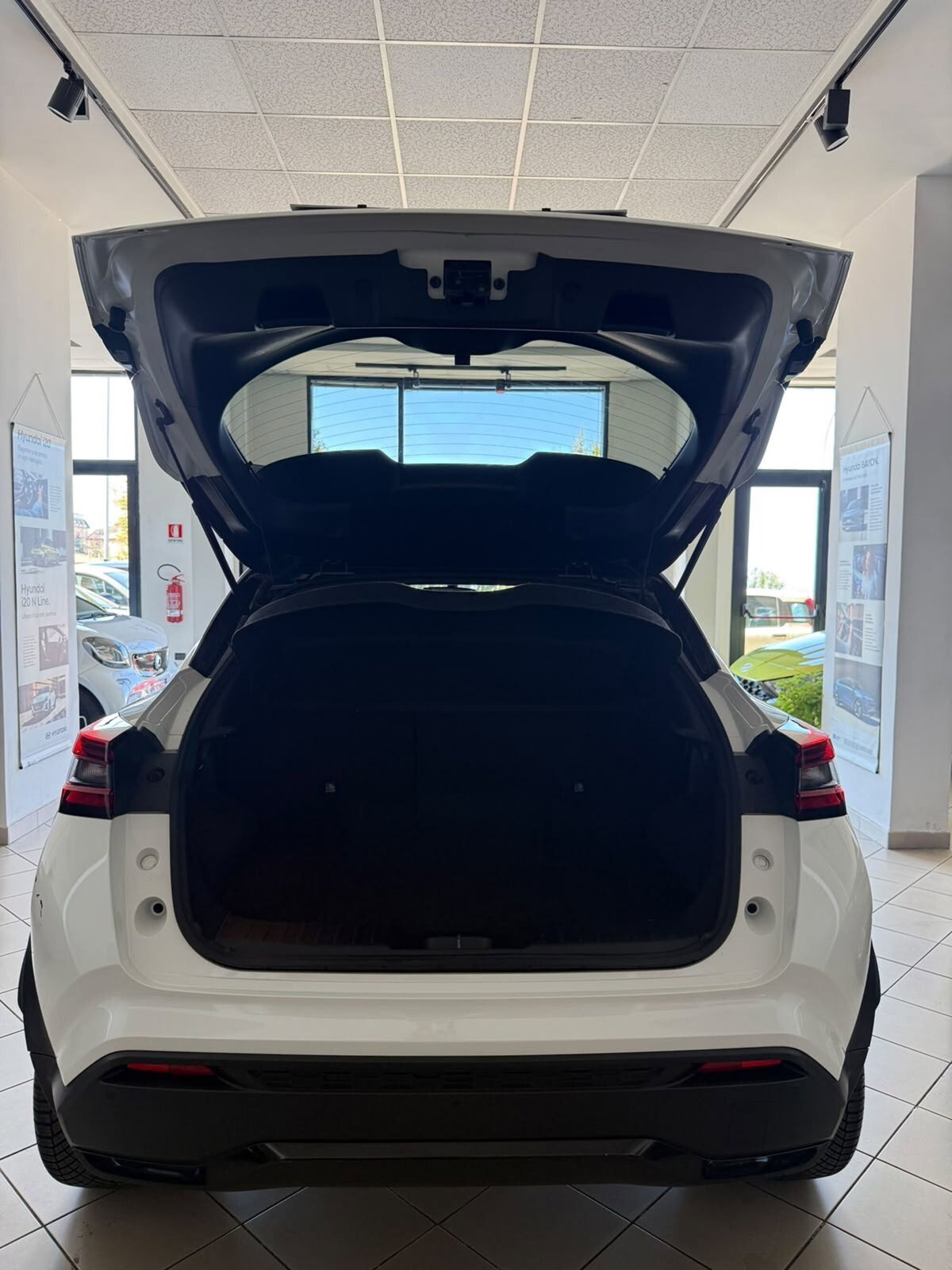 Nissan Juke 1.0 dig-t N-Connecta 114cv dct (7)