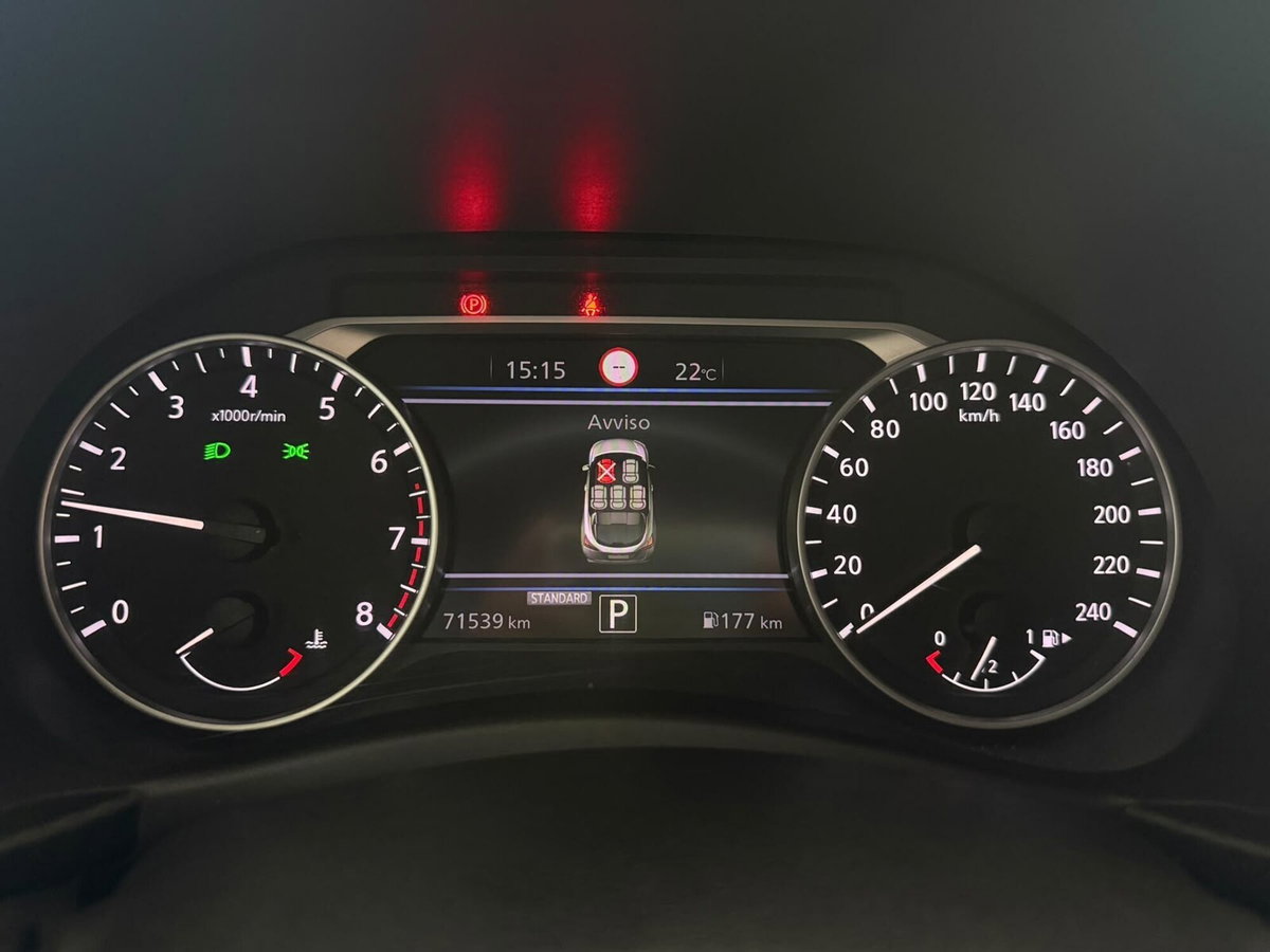 Nissan Juke 1.0 dig-t N-Connecta 114cv dct (9)