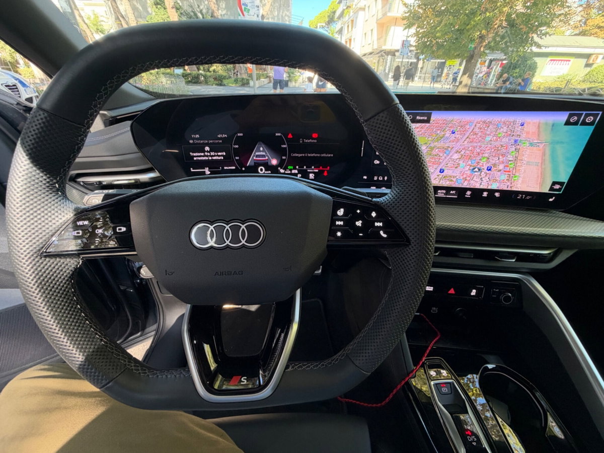 Audi Q5 Sportback 55 2.0 tfsi e Identity Black quattro s-tronic (11)