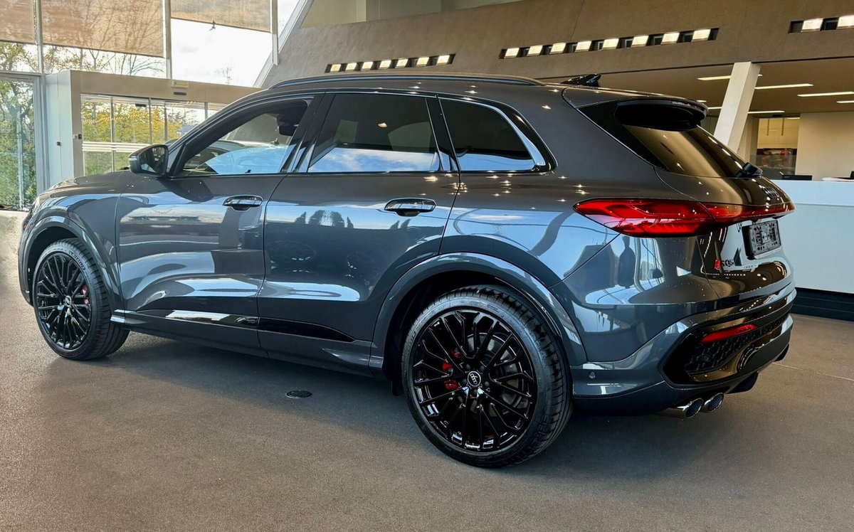 Audi Q5 Sportback 55 2.0 tfsi e Identity Black quattro s-tronic (3)