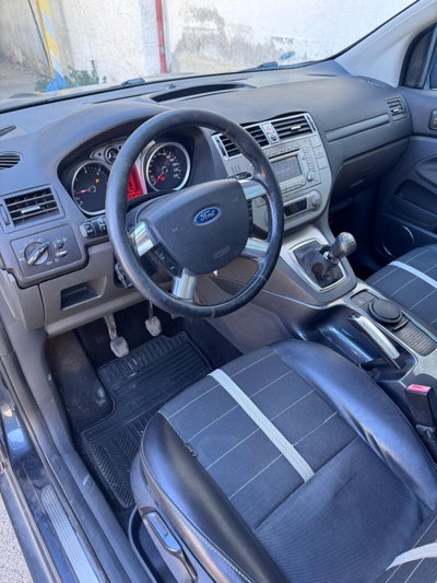 Ford Kuga 2.0 TDCi 136 CV 2WD Titanium DPF (7)