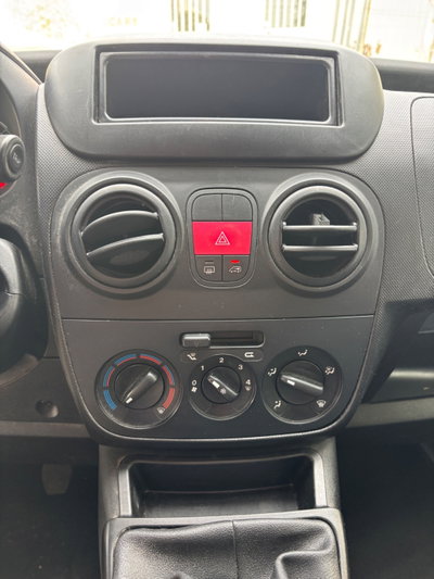 Citroen Nemo 1.3 HDi 75CV FAP CMP-5 Furgone (13)