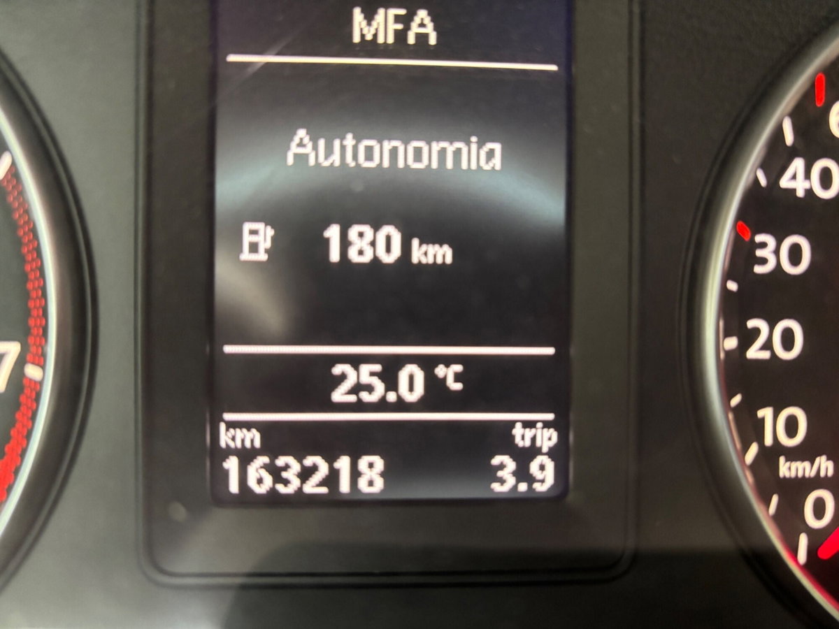 Volkswagen Golf Plus 1.4 TSI DSG Highline (14)