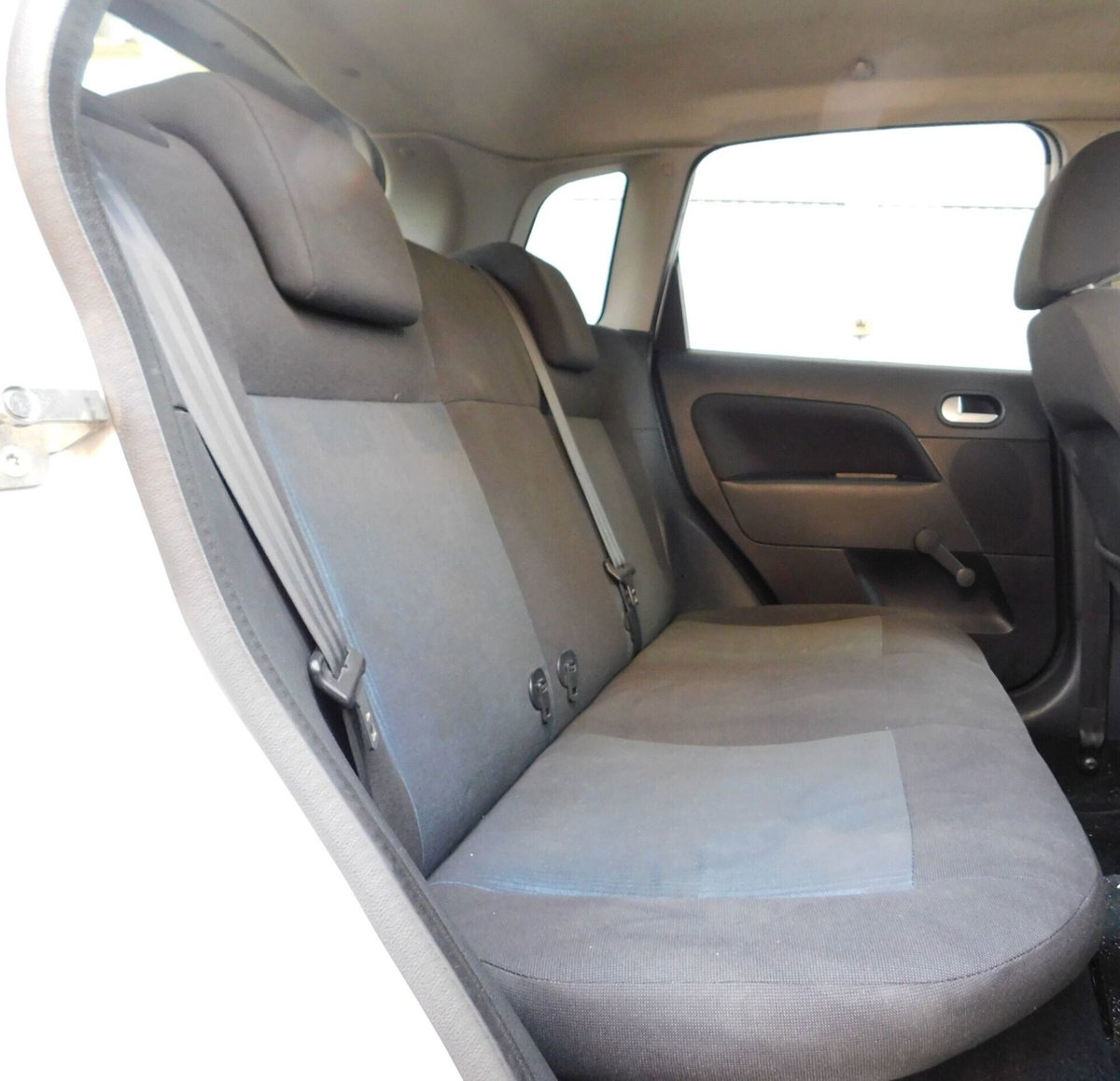 Ford Fiesta 1.4 TDCi 5p. Titanium (12)