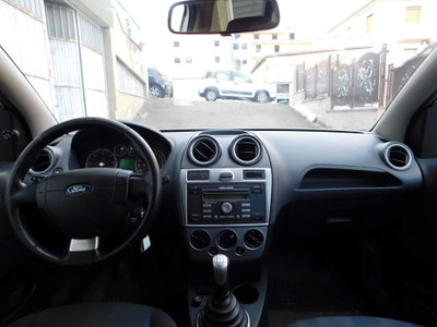Ford Fiesta 1.4 TDCi 5p. Titanium (15)