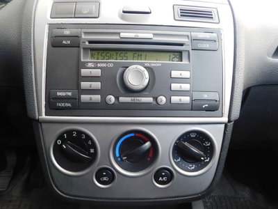 Ford Fiesta 1.4 TDCi 5p. Titanium (16)