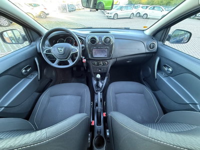 Dacia Sandero 1.0 SCe 12V 75CV (9)