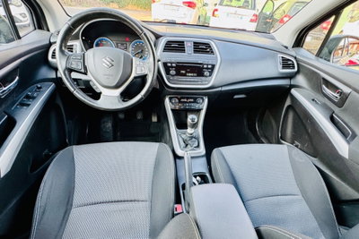 Suzuki S-Cross 1.6 DDiS Top (18)