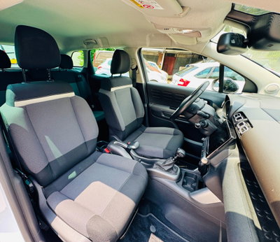 Citroen C3 Aircross PureTech 110 S&S Shine (14)