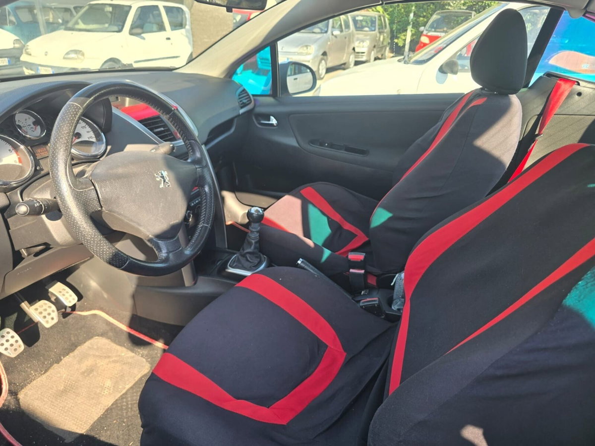 Peugeot 207 Cabrio 8V HDi 112CV CC Allure (9)