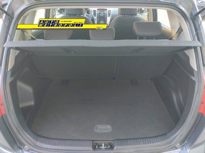 Kia Venga 1.4 GPL Easy (12)