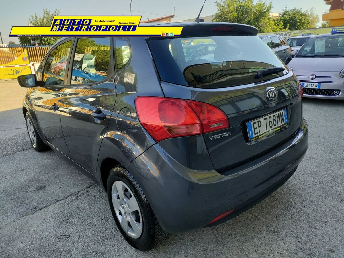 Kia Venga 1.4 GPL Easy (3)
